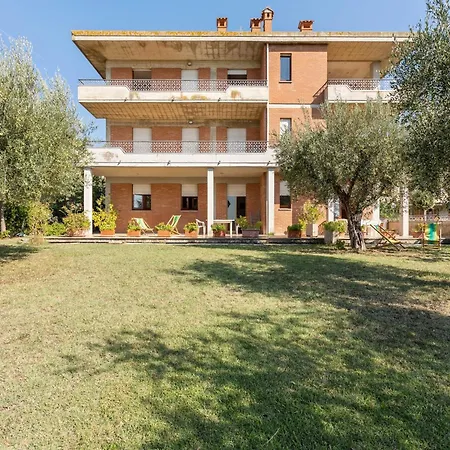 Cozy With Swimming Pool And Gym On Lake Trasimeno Tuoro sul Trasimeno