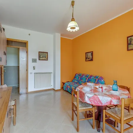 Cozy With Swimming Pool And Gym On Lake Trasimeno