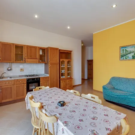 Cozy With Swimming Pool And Gym On Lake Trasimeno * Tuoro sul Trasimeno