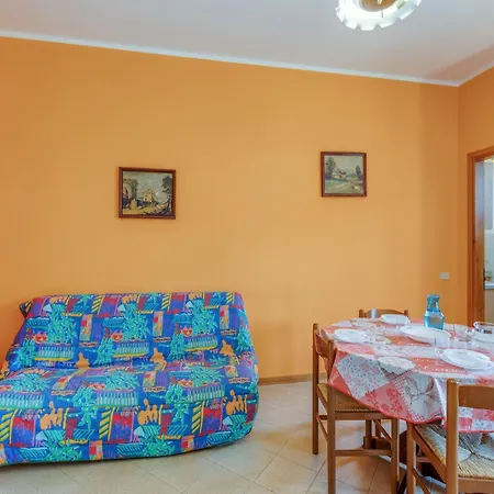Cozy With Swimming Pool And Gym On Lake Trasimeno