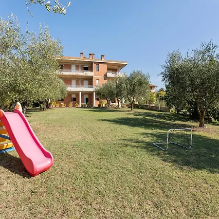 Cozy With Swimming Pool And Gym On Lake Trasimeno Appartement Tuoro sul Trasimeno
