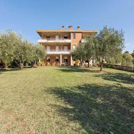 Cozy With Swimming Pool And Gym On Lake Trasimeno * Tuoro sul Trasimeno