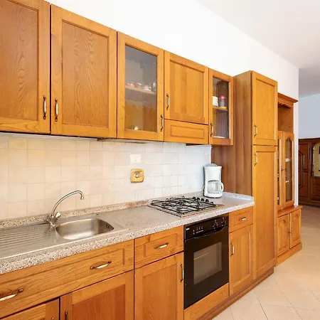 Cozy With Swimming Pool And Gym On Lake Trasimeno