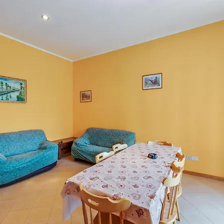 Cozy With Swimming Pool And Gym On Lake Trasimeno Appartement Tuoro sul Trasimeno