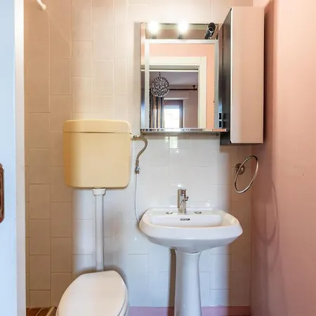 Cozy With Swimming Pool And Gym On Trasimeno Apartman *