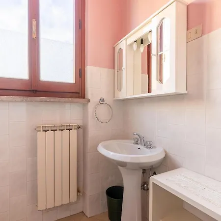 Cozy With Swimming Pool And Gym On Trasimeno