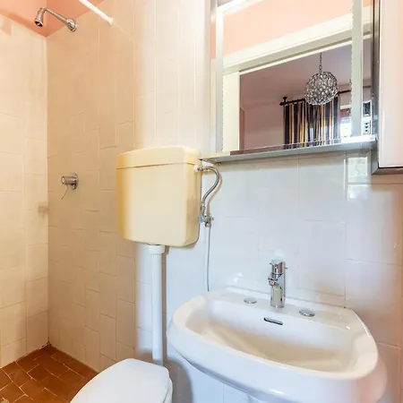 Apartmán Cozy With Swimming Pool And Gym On Trasimeno Tuoro sul Trasimeno