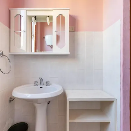 Cozy With Swimming Pool And Gym On Trasimeno Tuoro sul Trasimeno