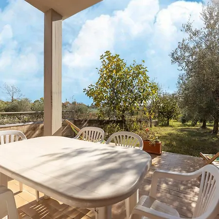 Cozy With Swimming Pool And Gym On Trasimeno