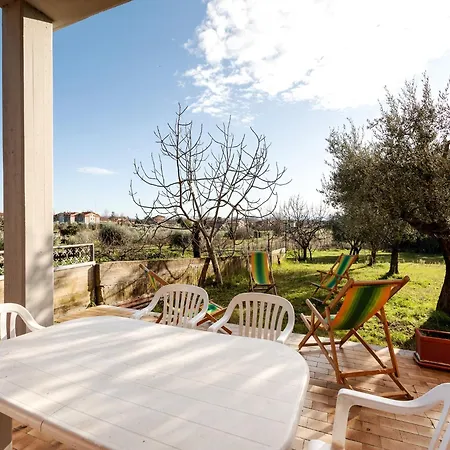 Cozy With Swimming Pool And Gym On Trasimeno