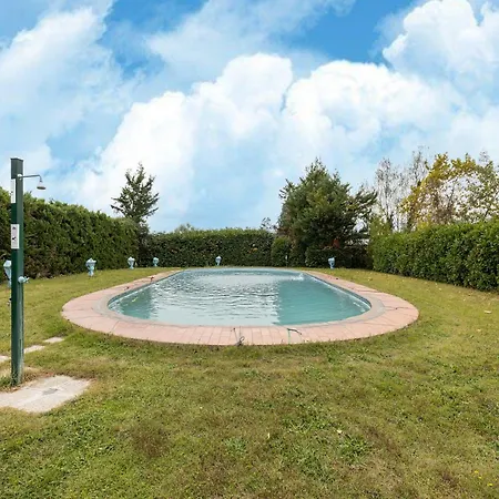 Apartmán Cozy With Swimming Pool And Gym On Trasimeno